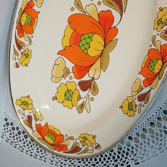 Sanko"country flowers oval platter - Picture 7 of 8
